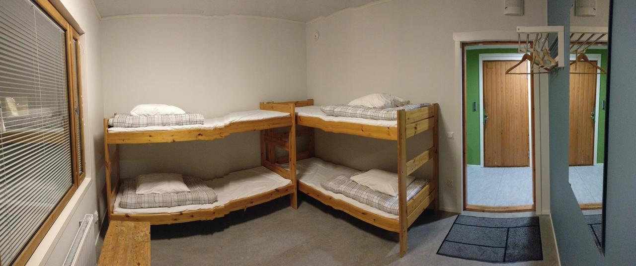 Partiotalon Retkeilymaja - Scouts Hostel ヨエンスー エクステリア 写真