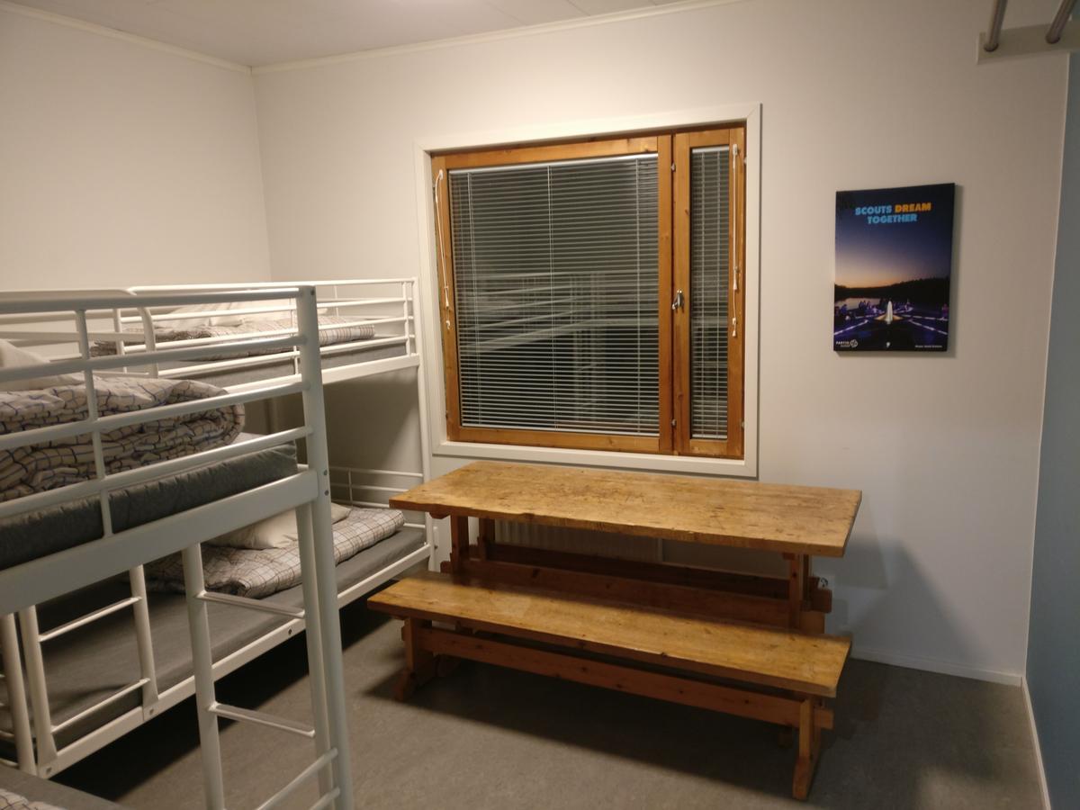 Partiotalon Retkeilymaja - Scouts Hostel ヨエンスー エクステリア 写真